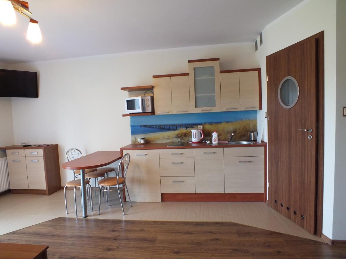 Willa Laura Rowy - Apartamenty Nad Morzem Esterno foto